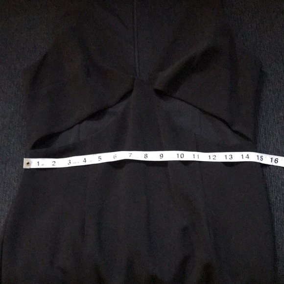 Forever 21 Cutout Little Black Dress with Cut Out at Waist Zipper Back-Size L - Picture 8 of 9